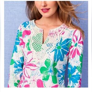 Talbots Lace Bob Floral Tunic. Size Small.